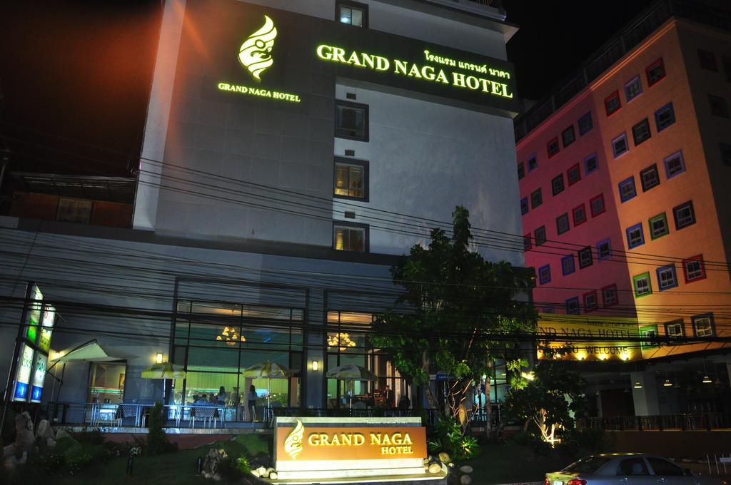 Grand Naga Hotel Удон Тани Екстериор снимка